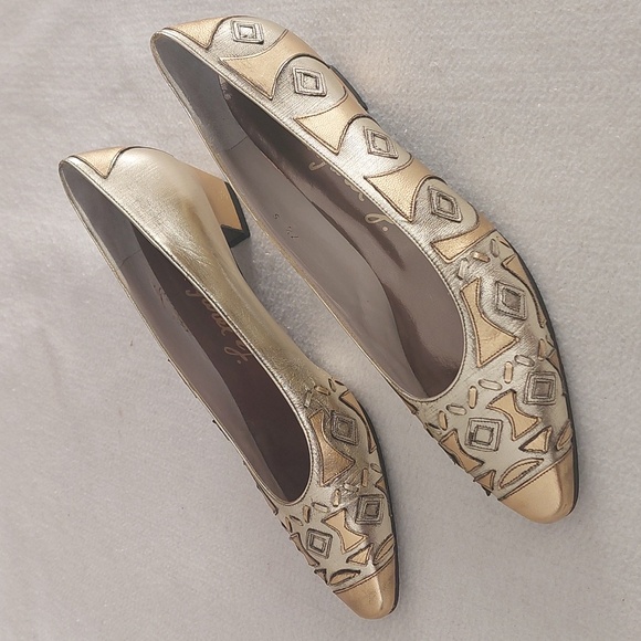 MARGARET JERROLD Vintage Ladies Shoes - Picture 2 of 11